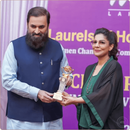 Lifetime achievement award from Governor of Punjab for Hifsa Khan Salon
