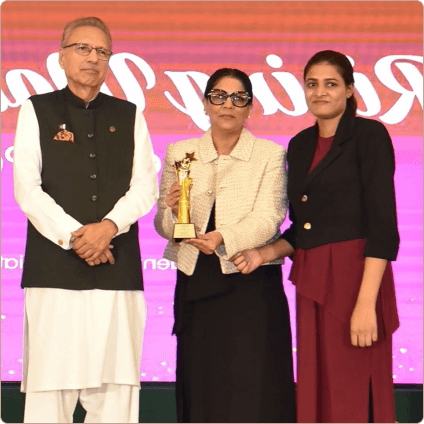 President award winner for rising women of Pakistan by Hifsa Khan Salon