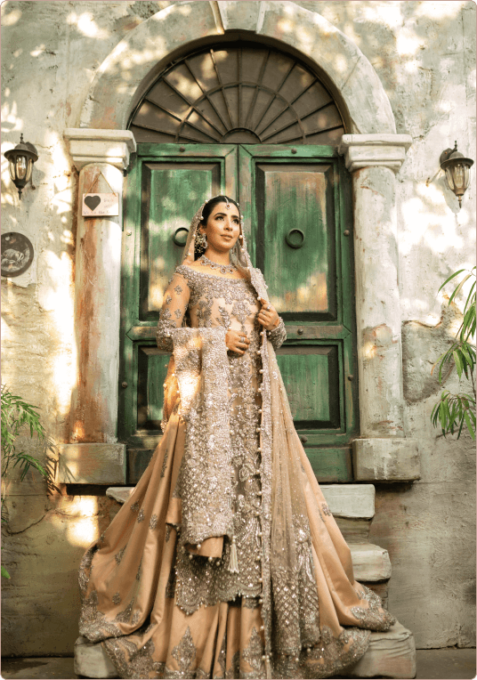 Hifsa Khan Salon